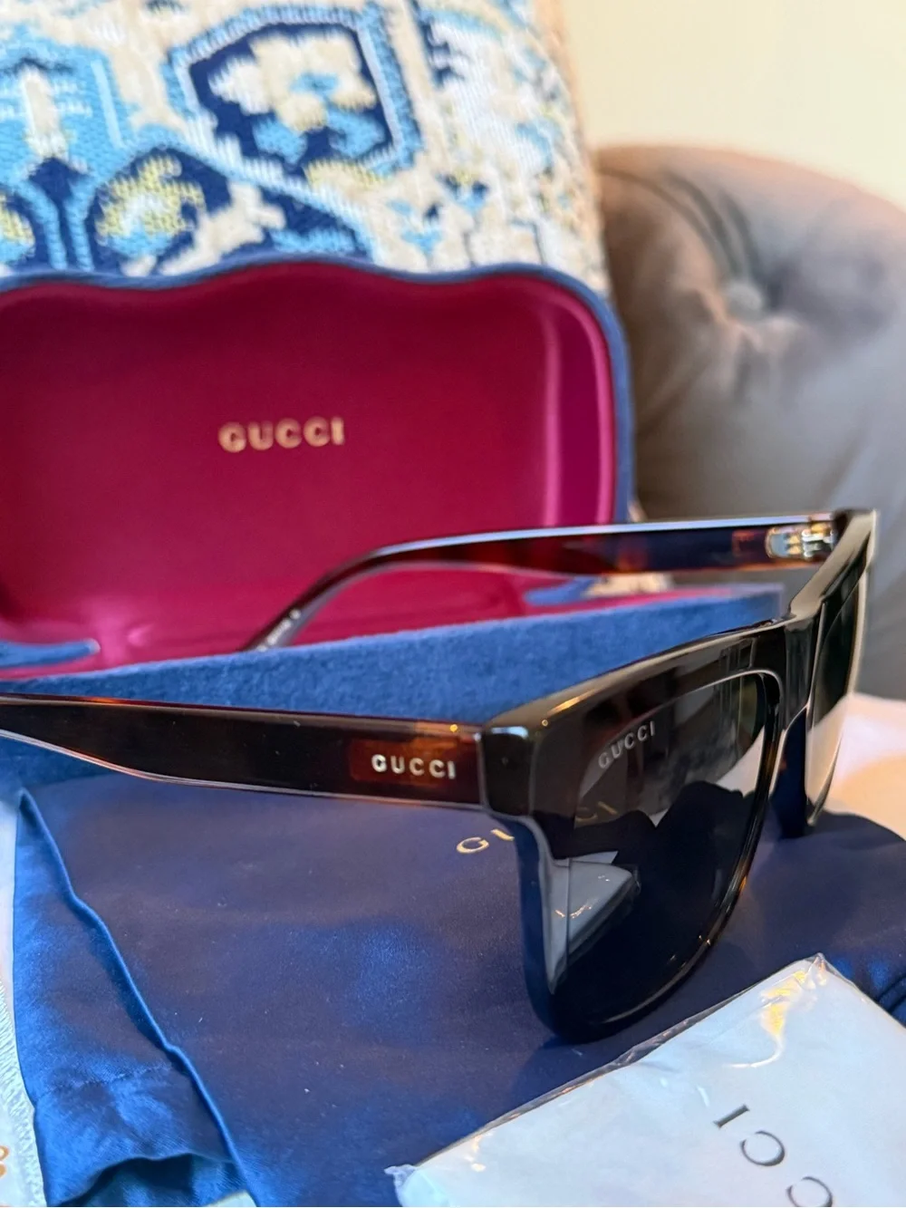 🔥Like New GUCCI sunglasses, made in Japan🔥